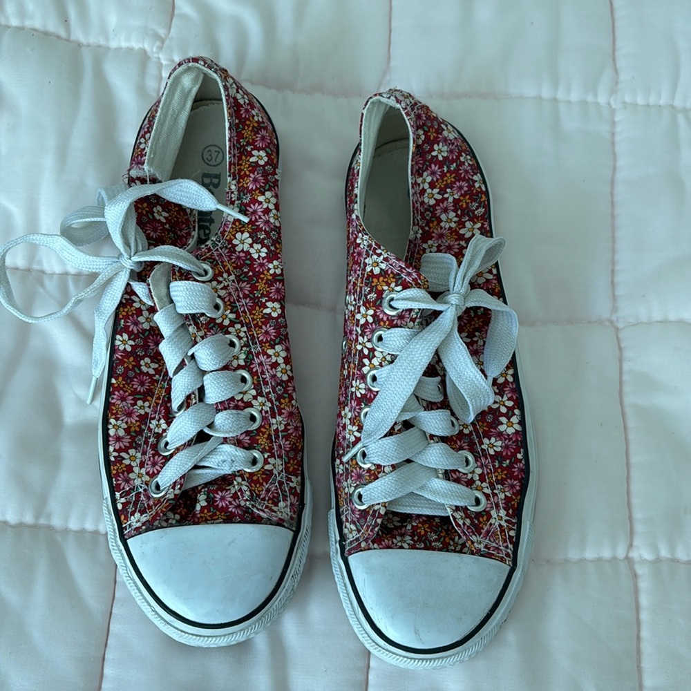 Size 37 bantex